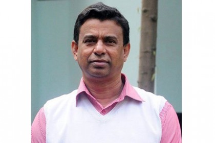 প্রিভিউ কমিটি থেকে গুলজারের অব্যাহতি চায় জাজ