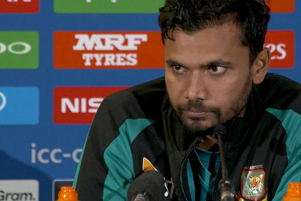 ব্যাটসম্যানদের ওপর ভরসা রাখছেন মাশরাফি