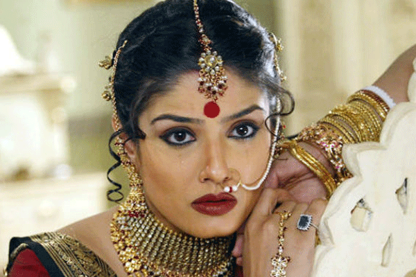 শাড়ি পরা ছবির জন্যও ট্রোলড হলেন রাভিনা!
