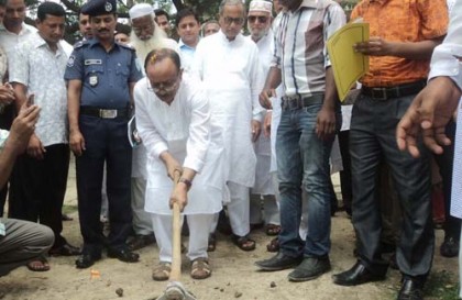 'পার্বতীপুরের ২০৭ বিদ্যালয়ে শহীদ মিনার নির্মাণ করা হবে'