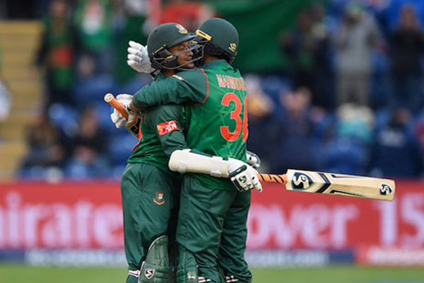 আলোচনা সাকিব-মাহমুদুল্লাহকে ঘিরেই