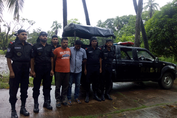 শ্রীনগরে ফেনসিডিলসহ আওয়ামী লীগ নেতা গ্রেফতার