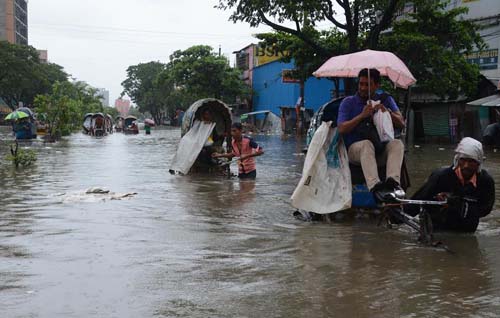 ফের পানির নিচে চট্টগ্রাম   