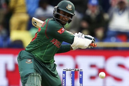 আরো একটি রেকর্ডের অপেক্ষায় সাকিব
