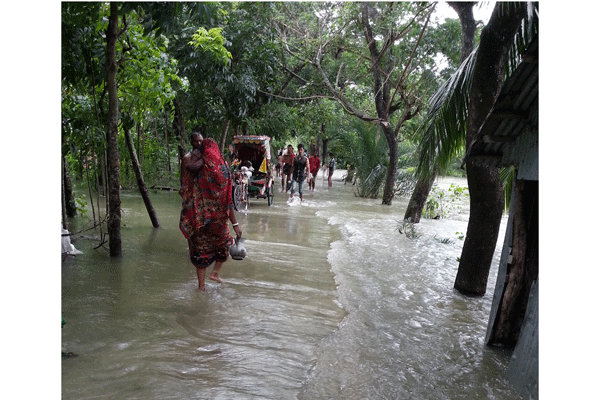 নামতে শুরু করেছে দক্ষিণাঞ্চলের জোয়ারের পানি