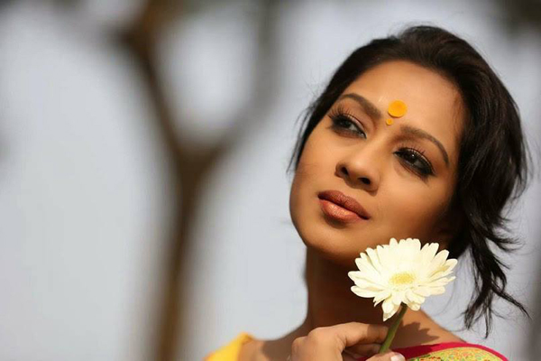 ঈদে মৌটুসীর 'পিকনিক' ও 'কথোপকোথন'