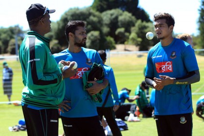 সেমিফাইনালে লড়াইটা পেসারদেরও
