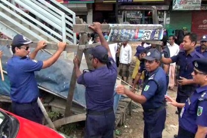 ঢাকা-চট্টগ্রাম মহাসড়কে অবৈধ স্থাপনা উচ্ছেদ 