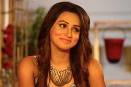 জ্বর ভেঙে দিল মিমির স্বপ্ন