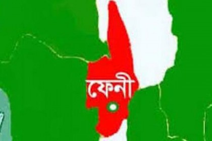 ১ কোটি ৩০ লাখ টাকার ভারতীয় শাড়িসহ ট্রাক জব্দ

