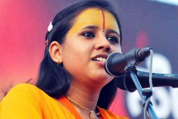 ‘গরুর মাংস খেলে প্রকাশ্যে ফাঁসি দেওয়া উচিত!’