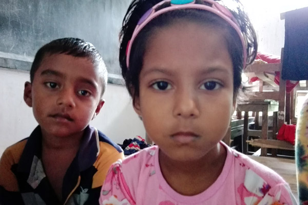 পাহাড়ে কান্না থামছে না, ঠিকানাহীন ৫ শিশু