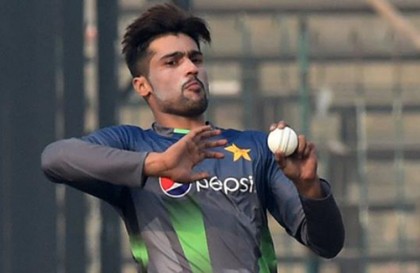 ভারতের বিরুদ্ধে নামতে প্রস্তুত আমির