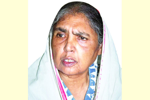 আমেরিকা সর্প হয়ে দংশন করে, ওঝা হয়ে ঝাড়ে : মতিয়া