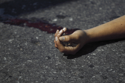 ‘সারপ্রাইজ’ দেওয়ার নামে স্ত্রীকে খুন করল স্বামী!