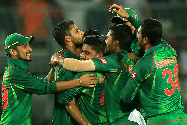 চ্যাম্পিয়নস ট্রফিতে টাইগারদের বিশ্ব রেকর্ড!
