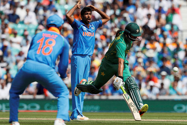 বিরাটদের হারের প্রার্থনা করেছিলেন ভারতীয় সমর্থকরা!