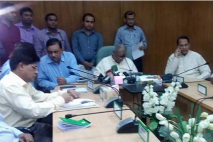 'লাইসেন্সবিহীন মোটরসাইকেল বাজেয়াপ্ত করা হবে'