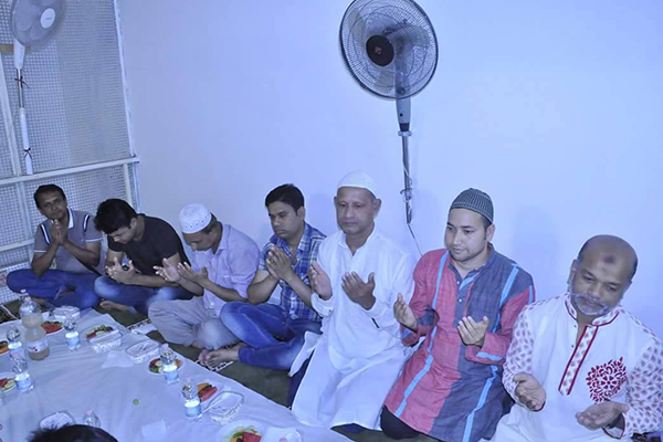 ইতালিতে নোয়াখালী জেলা সমিতির ইফতার মাহফিল