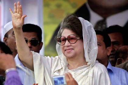 বঙ্গবন্ধু সম্মেলনকেন্দ্রে ঈদ শুভেচ্ছা বিনিময় করবেন খালেদা
