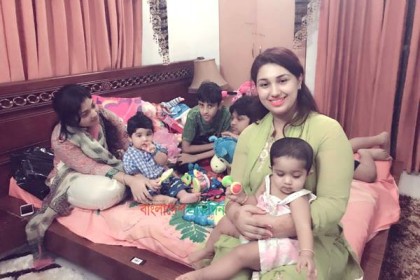 দাদু-ফুফু-মামাদের সঙ্গে ঈদ কেটেছে আবরামের : অপু
