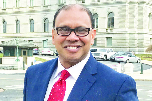 যুক্তরাষ্ট্রে খালেদা জিয়ার সেই 'উপদেষ্টা'র ৪ মাসের কারাদণ্ড
