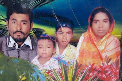
বাগেরহাটে নিহতের পরিবারে চলছে শোকের মাতম