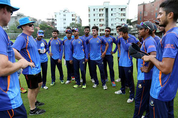 রাতেই অস্ট্রেলিয়ার উদ্দেশ্যে ঢাকা ছাড়ছে বিসিবি'র এইচপি স্কোয়াড