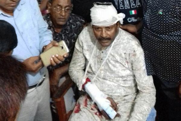 গুরুদাসপুরে সড়ক দুর্ঘটনার কবলে বিএনপি চেয়ারপার্সনের উপদেষ্টা