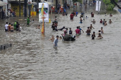পাকিস্তানে আকস্মিক বন্যায় ১১ জনের মৃত্যু