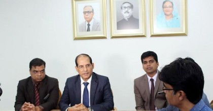 আতঙ্কিত না হয়ে চলমান রিহায়ারিংয়ের মাধ্যমে বৈধ হতে হাইকমিশনের আহ্বান