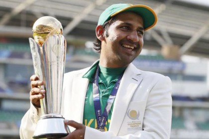 পাকিস্তানের টেস্ট অধিনায়কও সরফরাজ