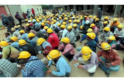 মালয়েশিয়ায় অবৈধ কর্মীদের 'ফ্রি প্লাস ওয়ান' পদ্ধতিতে দেশে ফেরার সুযোগ  