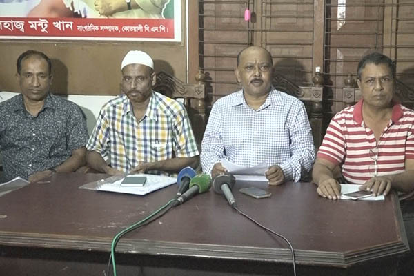 মেহেন্দিগঞ্জের ৭টি ইউপিতে সুষ্ঠু নির্বাচনী পরিবেশের দাবিতে সংবাদ সম্মেলন
