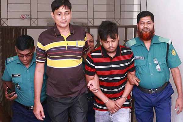'নিজেকে বাঁচাতে ছেলেকে র্যাবের হাতে ধরিয়ে দিয়েছি'