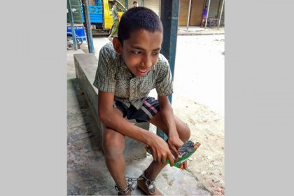 অবশেষে শিকলবন্দী জীবন থেকে মুক্তি পেল ঝন্টু