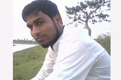 নাইক্ষ্যংছড়িতে ফাঁকা গুলি করে দুইজনকে অপহরণ 