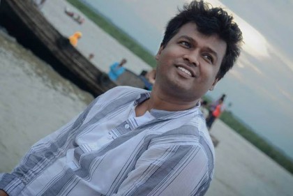 যৌন হয়রানি; জবি শিক্ষক রাজীব মীর চাকরি হতে বরখাস্ত
