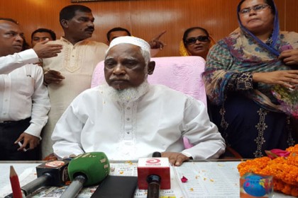 ফের মেয়রের আসনে অধ্যাপক এমএ মান্নান