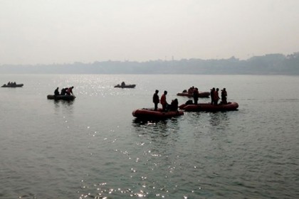 ভারতে নৌকাডুবিতে ৭ জনের প্রাণহানি