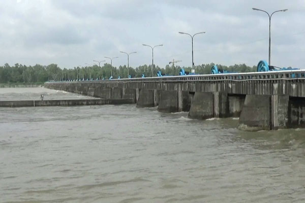 গজলডোবার সবক'টি গেট খুলে দিয়েছে ভারত