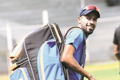 গলে টেস্ট অভিষেকের অপেক্ষায় হার্দিক পান্ডিয়া