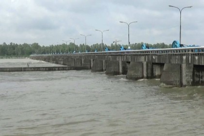 গজলডোবার সবক'টি গেট খুলে দিয়েছে ভারত