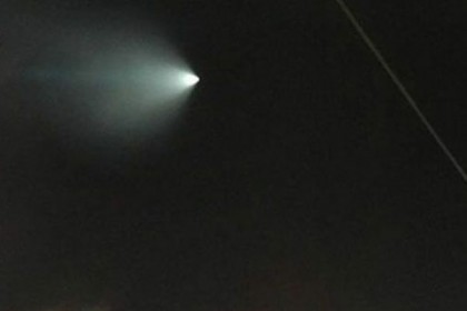 রাতের আকাশে রহস্যময় যানটি হঠাৎ উধাও!