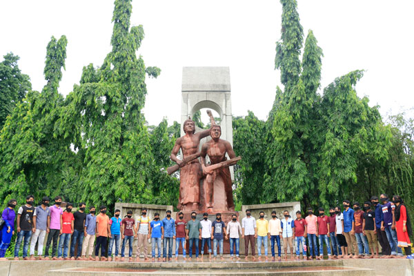 রাবিতে সাংবাদিক মারধরকারীদের গ্রেফতার দাবি