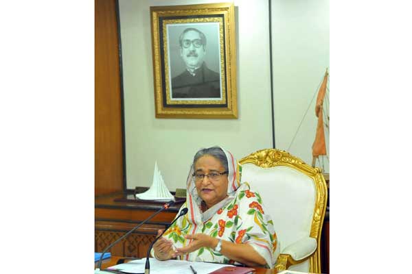 পশুজাত খাদ্য প্রক্রিয়াকরণের দক্ষতা বাড়ানোর নির্দেশ প্রধানমন্ত্রীর