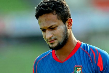 ইনজুরিতে সাকিব