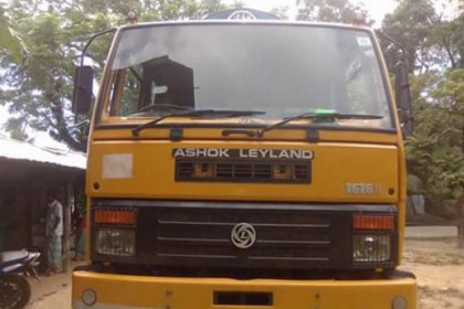 কক্সবাজারে সাড়ে ৭ কোটি টাকার ট্রাকভর্তি ইয়াবা উদ্ধার
