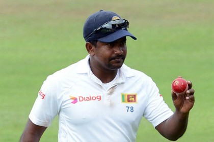 ম্যাকগ্রাকে ছাড়িয়ে গেলেন রঙ্গনা হেরাথ