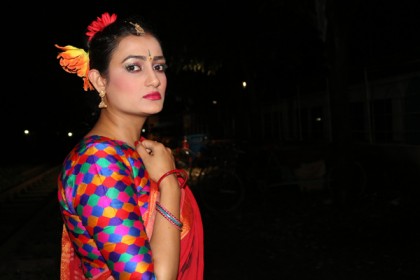 পতিতার চরিত্রে অপর্ণা ঘোষ